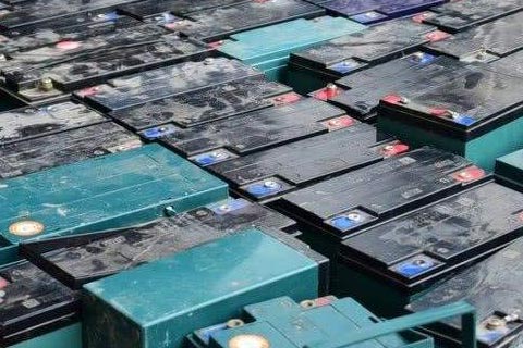 衡南花桥附近回收铁锂电池✔叉车蓄电池回收✔旧蓄电瓶回收价格表